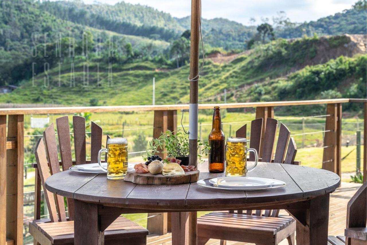 Aguas Mornas Villas Mornas Espaco De Eventos E Hospedagem Boutique المظهر الخارجي الصورة