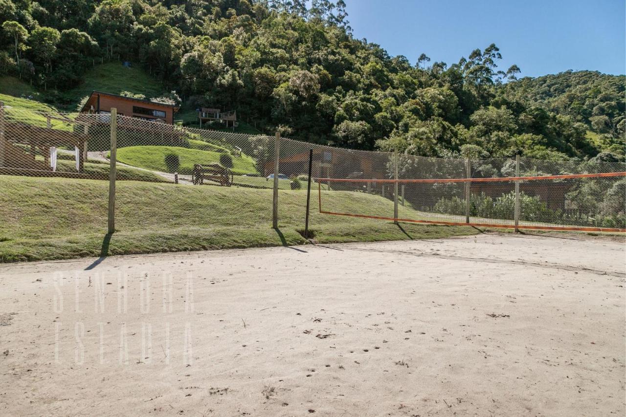 Aguas Mornas Villas Mornas Espaco De Eventos E Hospedagem Boutique المظهر الخارجي الصورة