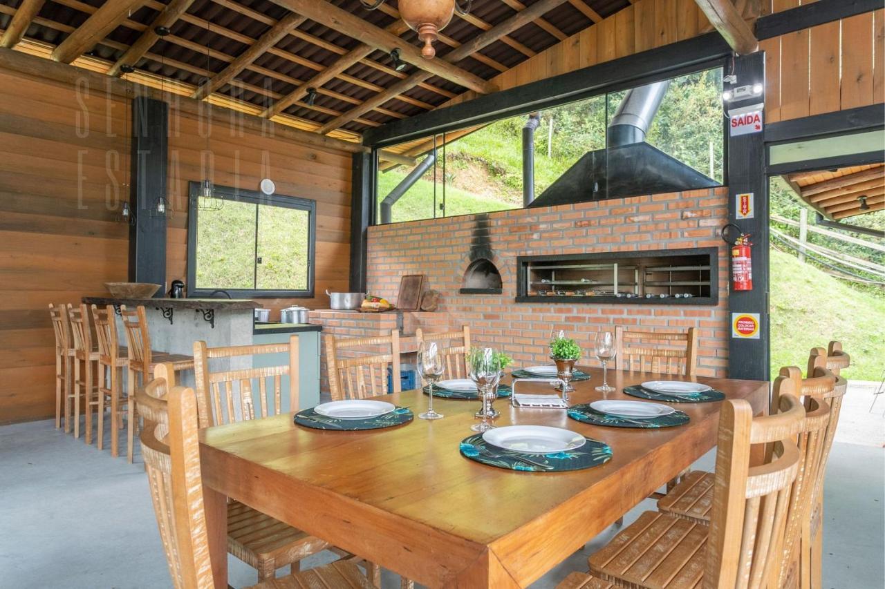 Aguas Mornas Villas Mornas Espaco De Eventos E Hospedagem Boutique المظهر الخارجي الصورة