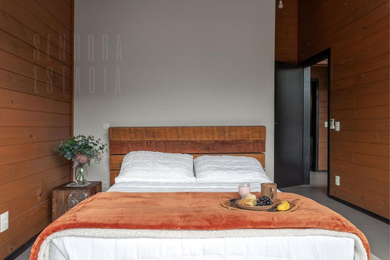 Aguas Mornas Villas Mornas Espaco De Eventos E Hospedagem Boutique المظهر الخارجي الصورة