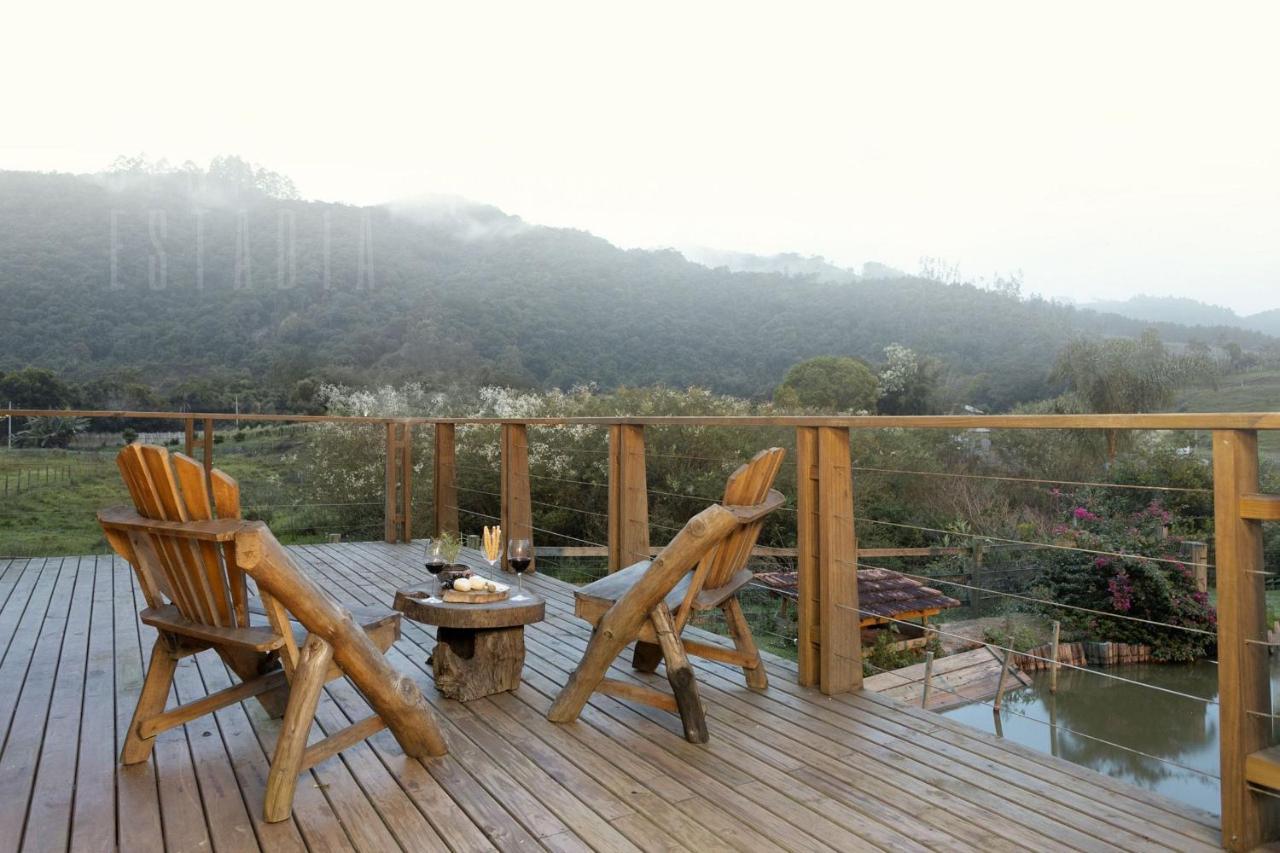 Aguas Mornas Villas Mornas Espaco De Eventos E Hospedagem Boutique المظهر الخارجي الصورة