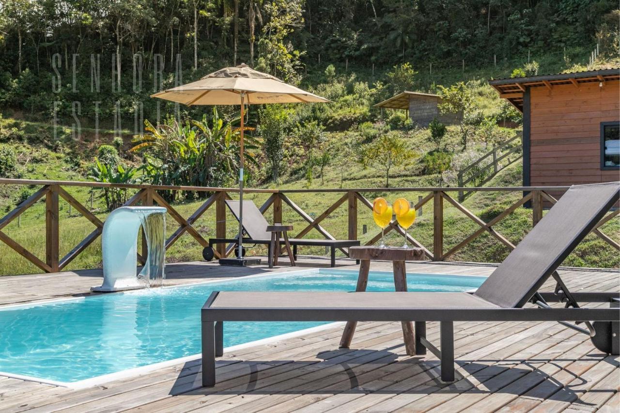 Aguas Mornas Villas Mornas Espaco De Eventos E Hospedagem Boutique المظهر الخارجي الصورة