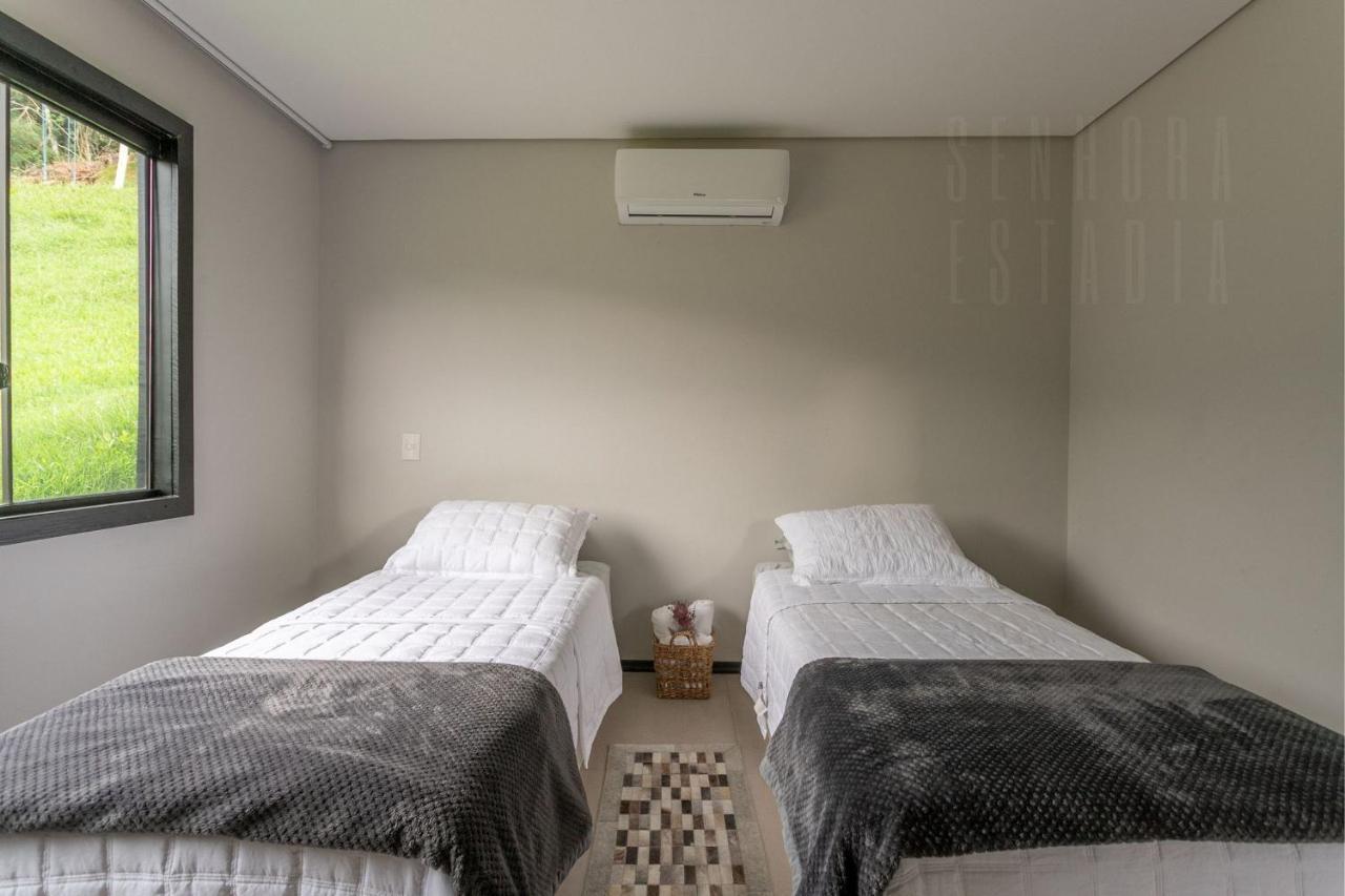 Aguas Mornas Villas Mornas Espaco De Eventos E Hospedagem Boutique المظهر الخارجي الصورة
