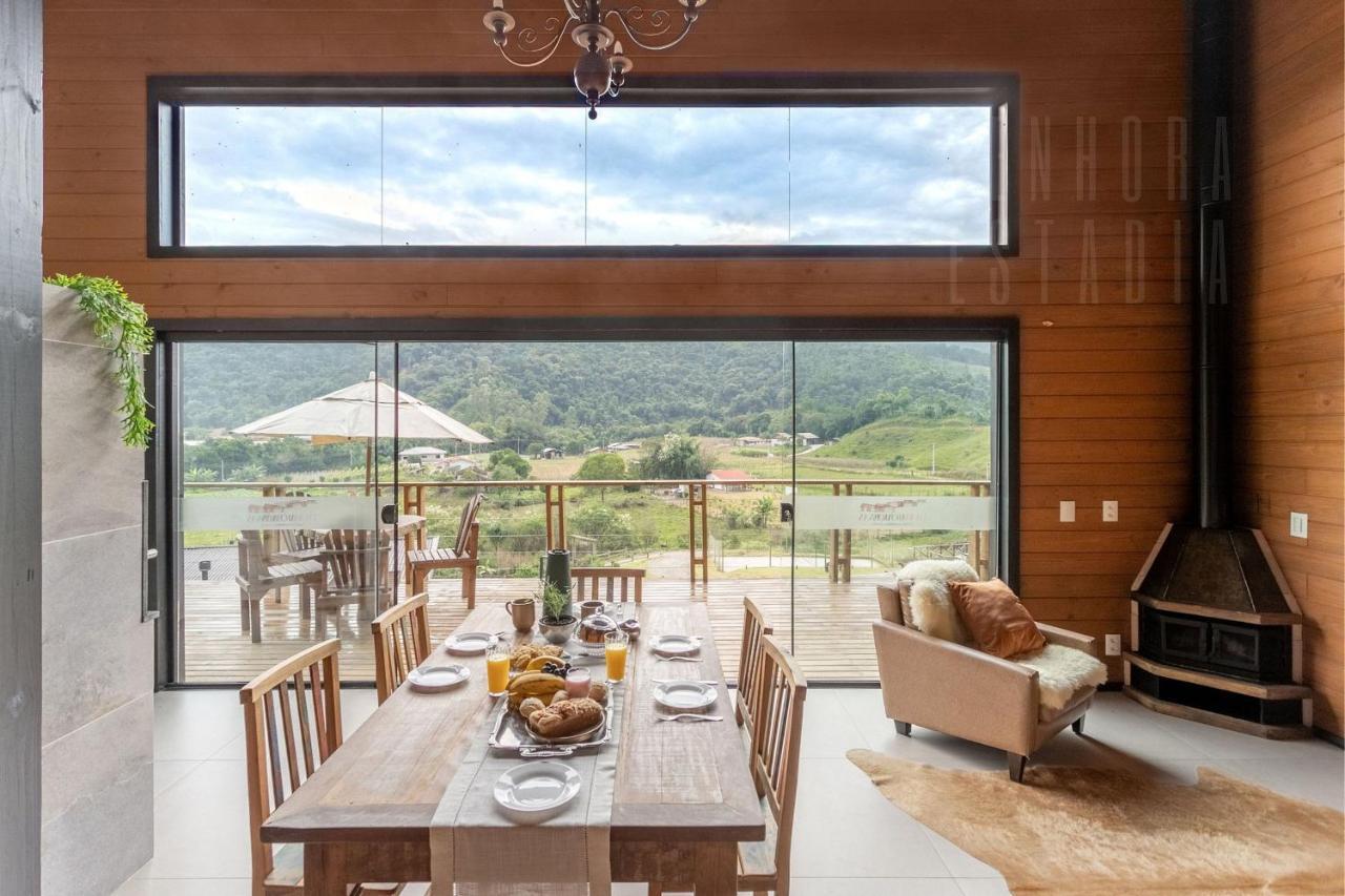 Aguas Mornas Villas Mornas Espaco De Eventos E Hospedagem Boutique المظهر الخارجي الصورة