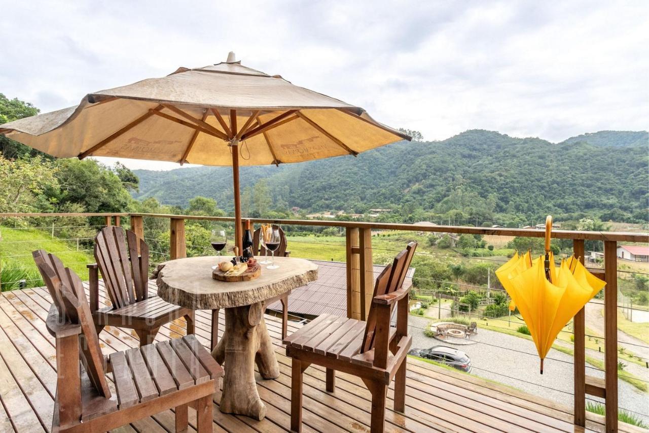 Aguas Mornas Villas Mornas Espaco De Eventos E Hospedagem Boutique المظهر الخارجي الصورة